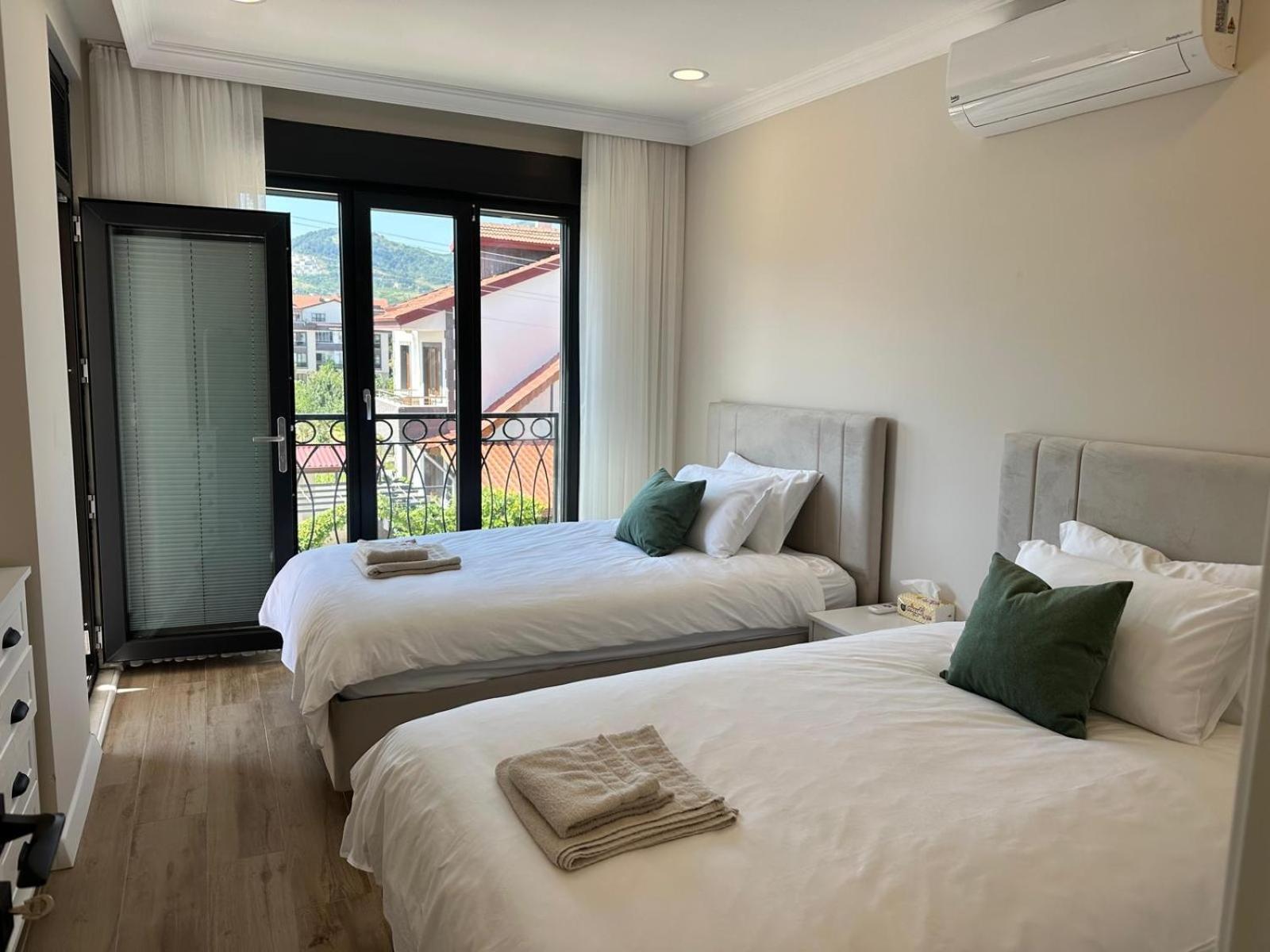 Bamboo Grove 2 And 3 Bedroom - Izmit Kocaeli